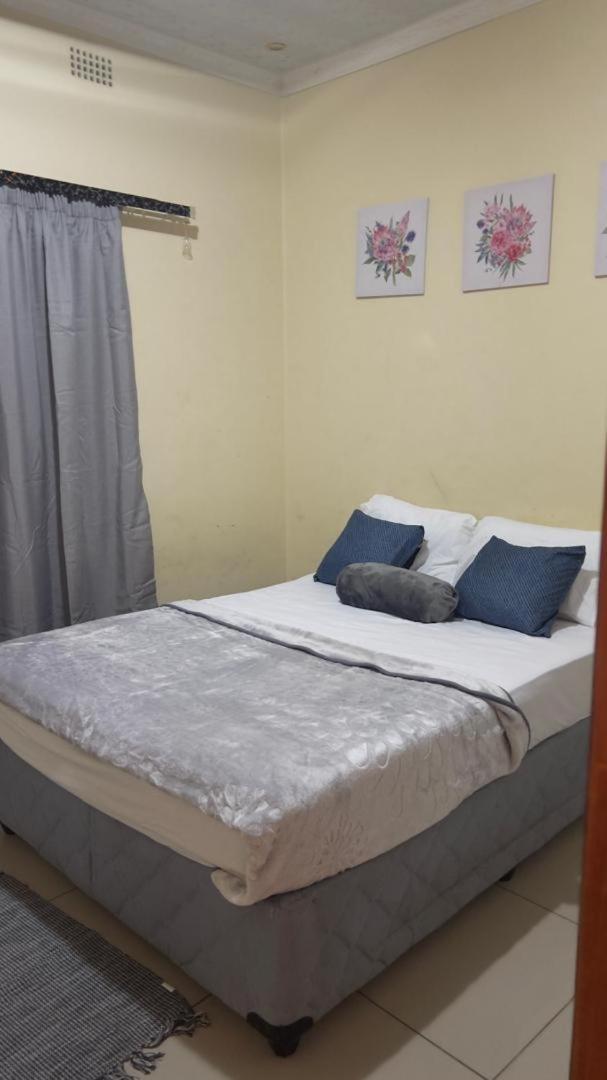 Zakhele Guest House Manzini Extérieur photo